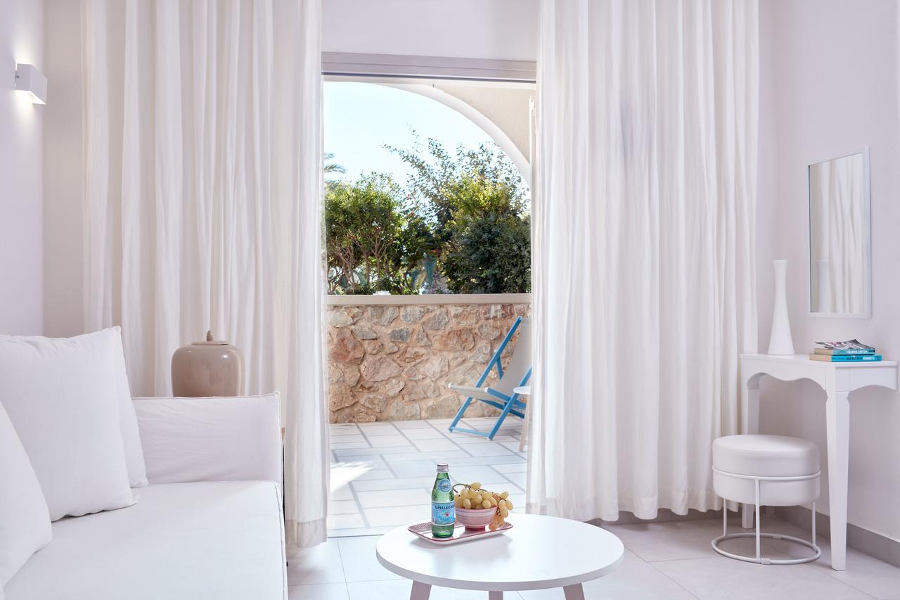 Santo Miramare Beach Resort Perissa  Bagian luar foto